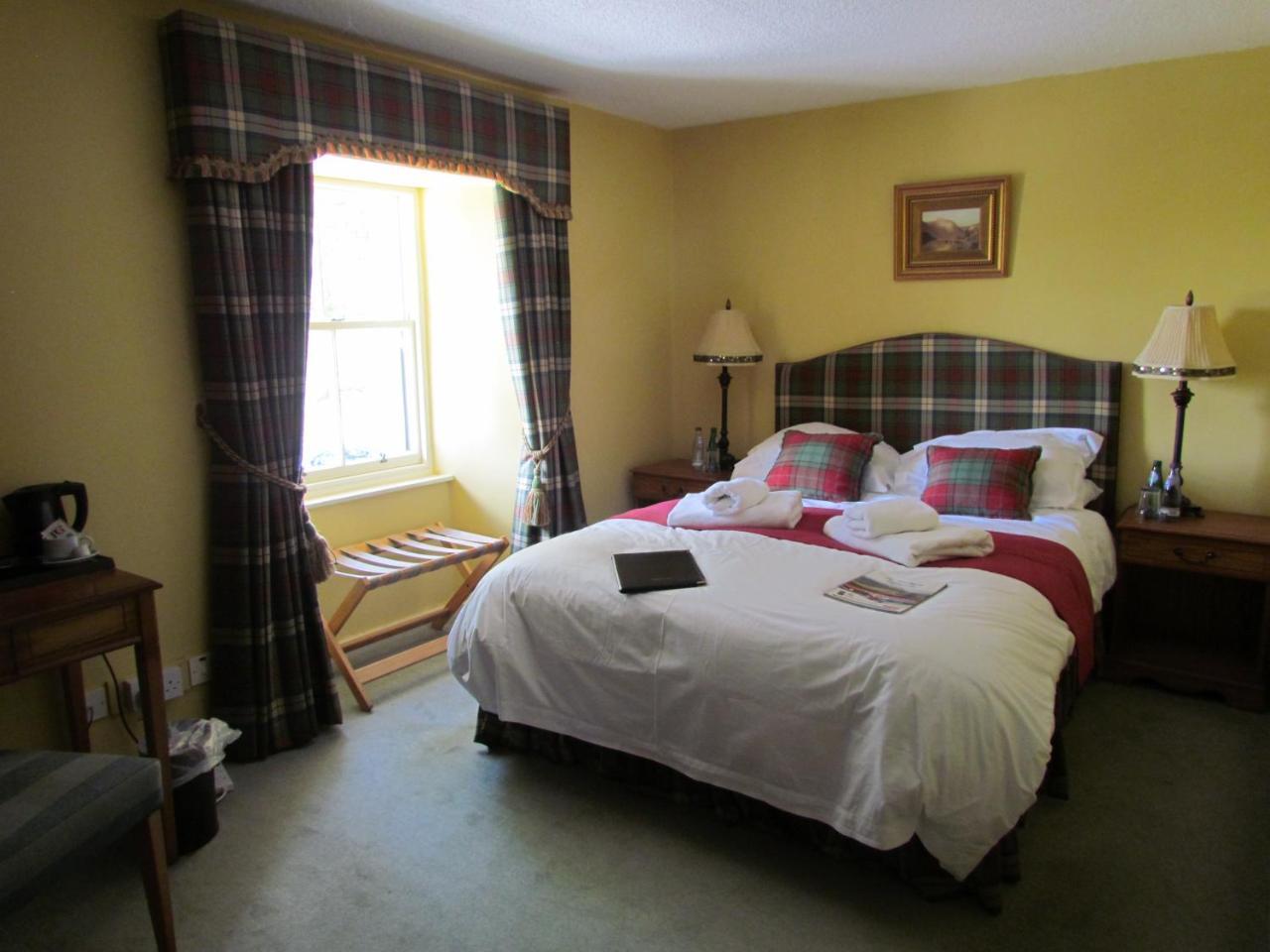Altnaharra Hotel Lairg Eksteriør bilde