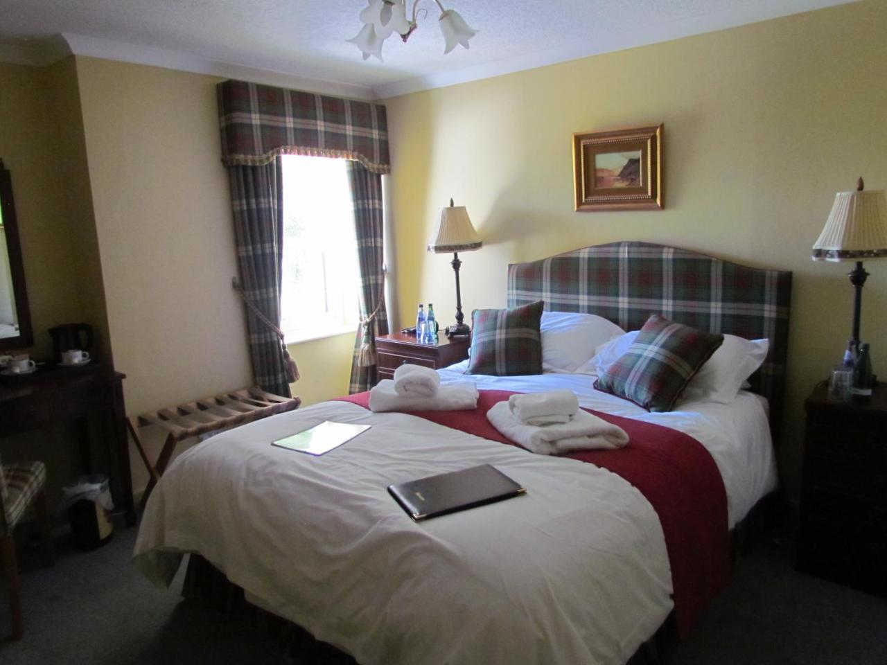 Altnaharra Hotel Lairg Eksteriør bilde