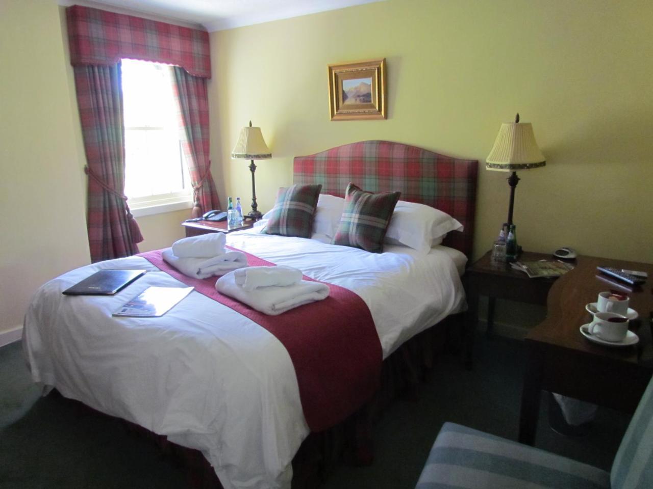 Altnaharra Hotel Lairg Eksteriør bilde