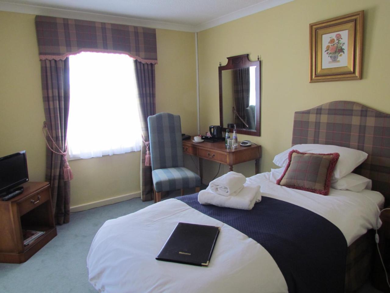 Altnaharra Hotel Lairg Eksteriør bilde